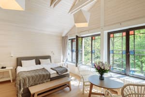 thumbnail: Living area