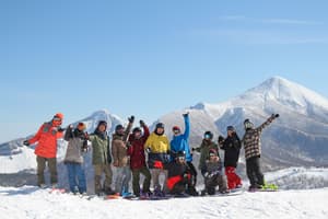 thumbnail: Snow and ski sports