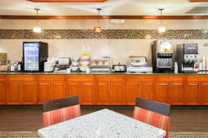 thumbnail: Breakfast area