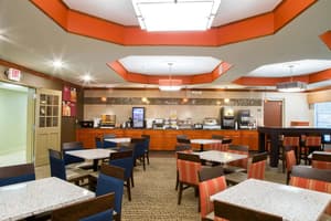 thumbnail: Breakfast area