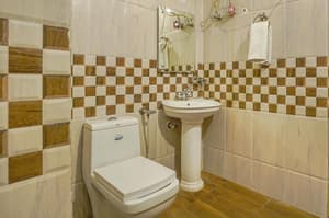 thumbnail: Bathroom