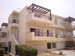 thumbnail: Exterior