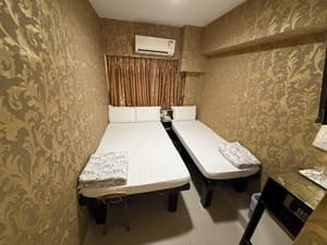 thumbnail: Room