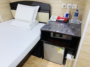 thumbnail: Room