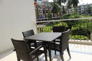 thumbnail: Balcony