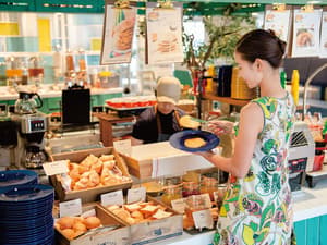 thumbnail: Breakfast buffet