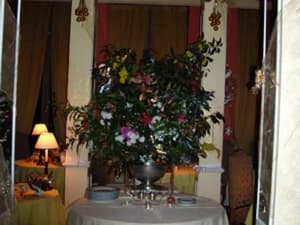 thumbnail: Interior detail