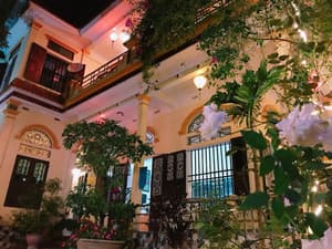 thumbnail: Exterior