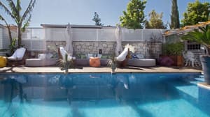 thumbnail: Outdoor pool