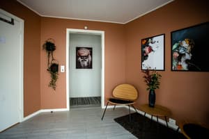 thumbnail: Hallway