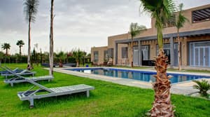 thumbnail: Outdoor pool