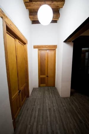 thumbnail: Interior