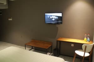thumbnail: Room