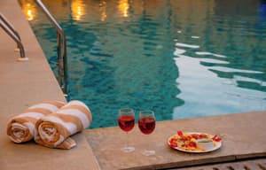 thumbnail: Pool