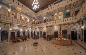 thumbnail: Interior