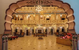 thumbnail: Interior detail