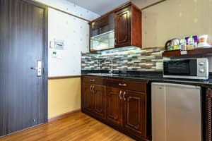 thumbnail: Private kitchenette