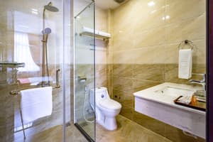 thumbnail: Bathroom