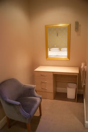 thumbnail: Room amenity