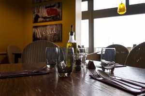 thumbnail: Restaurant