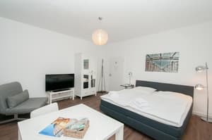thumbnail: In-room dining