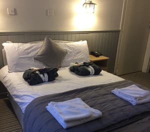 thumbnail: Room