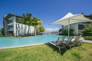thumbnail: Outdoor pool