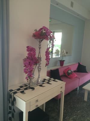 thumbnail: Interior