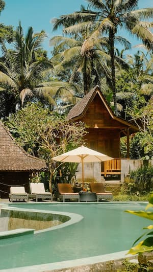 thumbnail: Outdoor pool