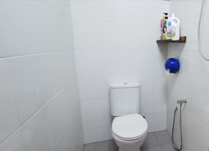 thumbnail: Bathroom shower