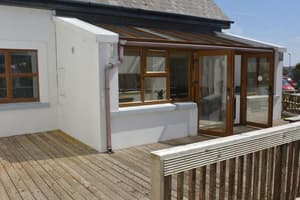thumbnail: Exterior