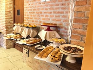 thumbnail: Breakfast buffet