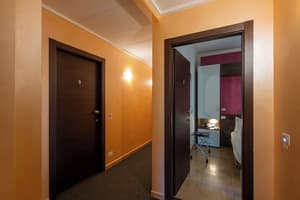 thumbnail: Hallway