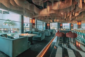 thumbnail: Bar (on property)
