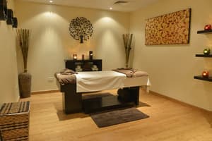 thumbnail: Massage
