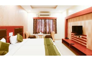thumbnail: Room