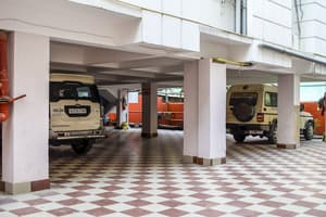 thumbnail: Parking
