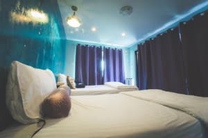 thumbnail: Room