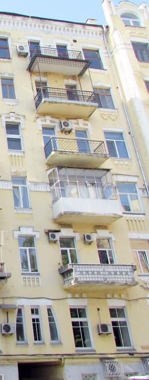 thumbnail: Exterior