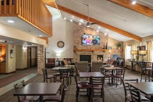thumbnail: Restaurant