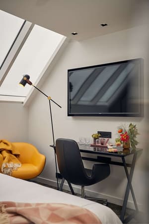 thumbnail: Room
