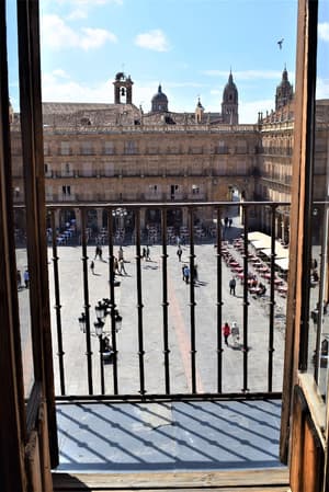 thumbnail: Balcony