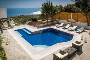 thumbnail: Pool