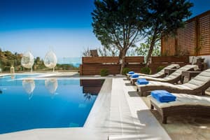 thumbnail: Outdoor pool