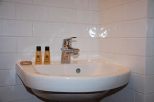 thumbnail: Bathroom sink