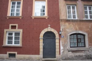 thumbnail: Front of property