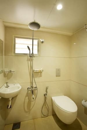 thumbnail: Bathroom shower