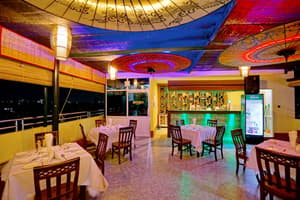 thumbnail: Bar (on property)