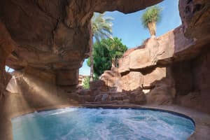 thumbnail: Pool