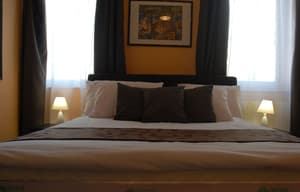 thumbnail: Room
